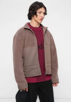 Adidas Originals Veste Polaire - Earth 10 Adidas Originals Veste Polaire - Earth -ASOS b23a80de97ea4b4a9518608ecbe2cebd