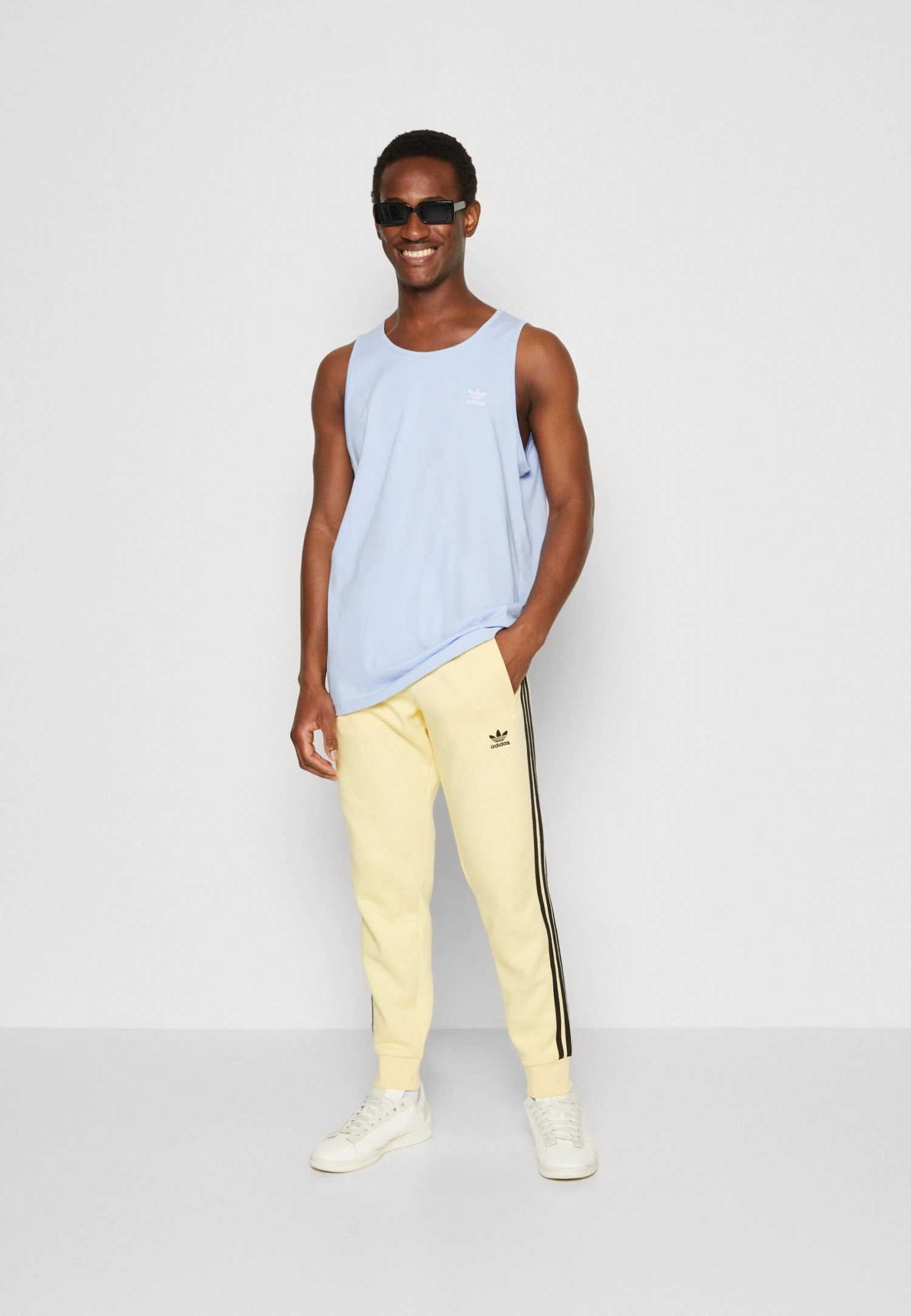 Adidas Originals Essentials Tank - Débardeur - Blue Dawn 2 Adidas Originals Essentials Tank - Débardeur - Blue Dawn – Image 2