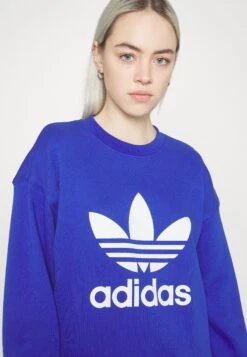 Adidas Originals Trefoil Crew - Sweatshirt - Semi Lucid Blue -ASOS b5fe2cdf3b564138be7b81a104d2d115