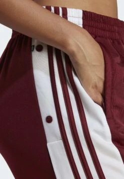 Adidas Originals Adicolor Classics Adibreak Trackpant - Pantalon De Survêtement - Shadow Red -ASOS b7ceb296dbf441e0b5ea4cd6c47bd152