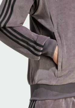 Adidas Originals TRACK - Blouson Bomber - Grey Strata 8 Adidas Originals TRACK - Blouson Bomber - Grey Strata -ASOS b80682f53ae4401b984cb2a05fde395f