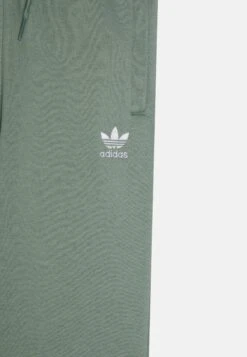 Adidas Originals Pants Junior Unisex - Pantalon De Survêtement - Silver Green -ASOS b9dbda4797684df6a056f6932253fafb