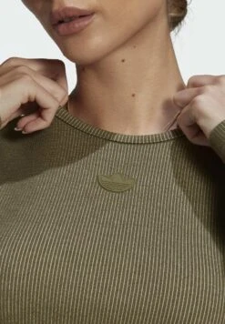Adidas Originals T-Shirt À Manches Longues - Khaki -ASOS bc2030fb2886482ca7a9aaab3fa11def