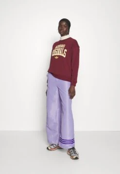 Adidas Originals Wide Leg Pant - Pantalon De Survêtement - Magic Lilac -ASOS bc43570d8925420092674476b8b79ef8