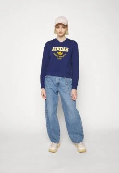 Adidas Originals Crew - Sweatshirt - Dark Blue -ASOS bf66ed907705444eb3acae3310122879