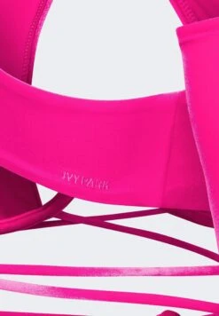 Adidas Originals Ivy Park Crisscross Plus Size - Haut De Bikini - Shock Pink -ASOS bf8eda2dbbd64b09902de476496f86de