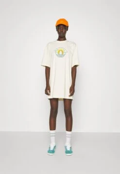 Adidas Originals Tee Dress - Robe En Jersey - White 13 Adidas Originals Tee Dress - Robe En Jersey - White -ASOS c09b58b337e843d1ba3972063a871d98
