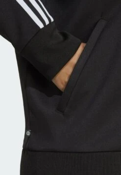 Adidas Originals Classics Sst - Veste De Survêtement - Black -ASOS c18b7688c9fe48cb8bfe49170267011d