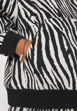 Adidas Originals Hoodie - Sweatshirt - Cloud White/Black -ASOS c541b311a3184793b215c700e28428b7