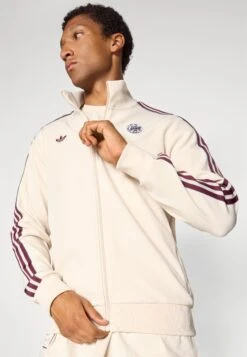 Adidas Originals AJAX ICON TRACK TOP - Article De Supporter D'équipe De Club - Halo Ivory -ASOS c65e7d7c2b92402084ab7374ade7e3b4