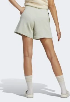 Adidas Originals Essentials - Pantalon De Survêtement - Linen Green 9 Adidas Originals Essentials - Pantalon De Survêtement - Linen Green -ASOS c95d5b179ccb4a358212ff0d246d7414