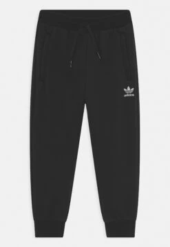 Adidas Originals Crew Set - Pantalon De Survêtement - Black 6 Adidas Originals Crew Set - Pantalon De Survêtement - Black -ASOS cacf826e397f45eba12a78c07370b46f