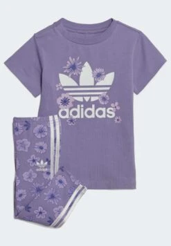 Adidas Originals Dress Leg. Set - T-Shirt Imprimé - Magic Lilac -ASOS cc930df2aa20493aac49006c9bcdc787