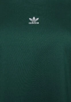 Adidas Originals T-Shirt Basique - Mineral Green -ASOS ce3cba671c59434588dc3afb67555d25
