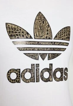 Adidas Originals Tee - T-Shirt Imprimé - White -ASOS cf70eab2e1124ac6b657a6753fb6abc1