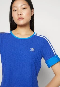 Adidas Originals Adicolor 70S Tee - T-Shirt Imprimé - Semi Lucid Blue -ASOS d0890f034acb4ee59e22681815052520