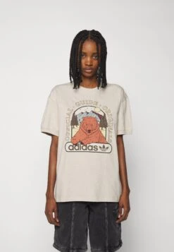 Adidas Originals Tee - T-Shirt Imprimé - Beige Melange -ASOS d0953989aab84181a0838e16b44cf35f