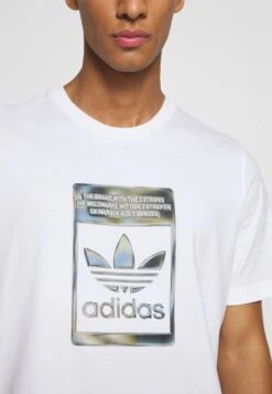 Adidas Originals Camo Infill Tee Unisex - T-Shirt Imprimé - White -ASOS d183d81743d3426caeb2797c1f37404b