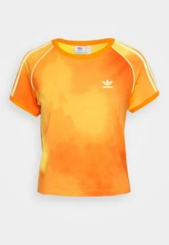 Adidas Originals Tee - T-Shirt Imprimé - Bold Gold/Multicolor -ASOS d1bcc57e68b94b6ea87091d84457d12d