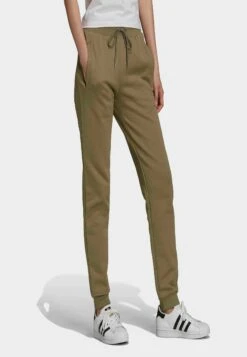 Adidas Originals Adicolor Essentials - Pantalon De Survêtement - Green -ASOS d3534a13680649659d1f33258d1d0db0