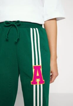 Adidas Originals 3 Stripe Leg - Pantalon De Survêtement - Dark Green -ASOS d3afdf7c075244a3afcbfab1e6b47fd8