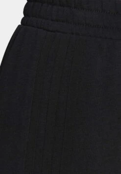 Adidas Originals Cuffed - Pantalon De Survêtement - Black -ASOS d555ab085f3e406f969c859684ee9f6f