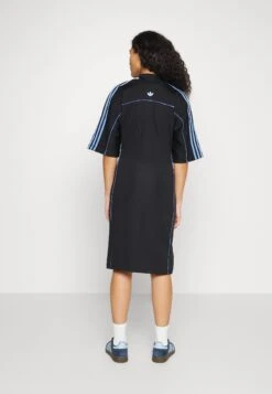 Adidas Originals Cutline Fitted Dress - Robe En Jersey - Black 11 Adidas Originals Cutline Fitted Dress - Robe En Jersey - Black -ASOS d88f165794684df38316c6ec62a96d66
