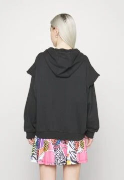 Adidas Originals Always Original Trefoil Hoodie 2-In-1 - T-Shirt Imprimé - Black -ASOS d96fc0011b104538b1b2d245925c0c4c