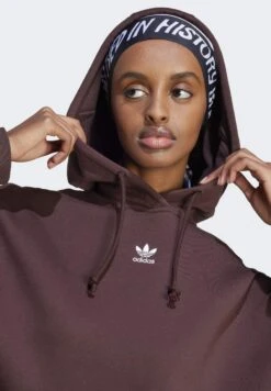Adidas Originals Adicolor Essentials - Sweatshirt - Shadow Brown -ASOS d99d3884a4864299b64b7bb50f8e3bfb