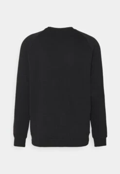 Adidas Originals Adicolor Classics 3-Stripes Crew - Sweatshirt - Black -ASOS dde5f777b25a4dbc96e9085dc0bb9fdd