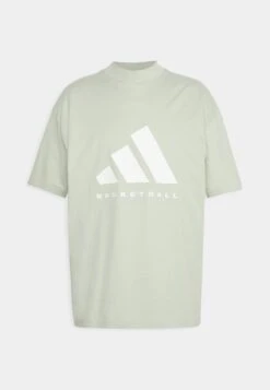 Adidas Originals One Unisex - T-Shirt Imprimé - Green -ASOS dfcac497e5c445b99ae42c0b92103b48