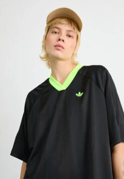 Adidas Originals DRESS - Robe En Jersey - Black/signal Green -ASOS e2fa914bfa434891bf041fb4ff91d09a