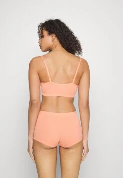 Adidas Originals Scoop Bralette - Brassière - Coral Red -ASOS e31c5ae3efb34acbad6ca5c3a25c4b4f