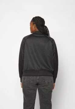 Adidas Originals Tracktop - Veste De Survêtement - Black -ASOS e357e35235754f68895ff67719486ce7