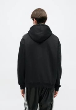 Adidas Originals HOODY LOOSE - Sweatshirt - Black -ASOS e4472046203c4935bd5e9c3464873023