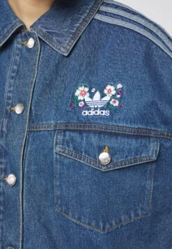 Adidas Originals Jacket - Veste En Jean - Blue Indigo Denim -ASOS e57c213fb4134f2eb5fa12c72e516adb
