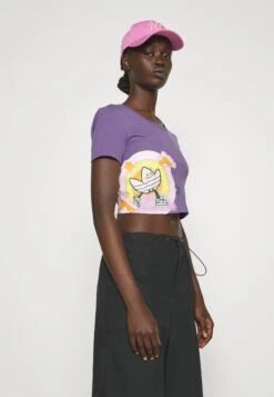 Adidas Originals Short Tee - T-Shirt Imprimé - Tech Purple -ASOS e589c37dcbf94206a3767fab947bb404