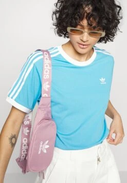 Adidas Originals T-Shirt Imprimé - App Sky Rush -ASOS e86fa51d174046ecbd1d03a0a877d68f