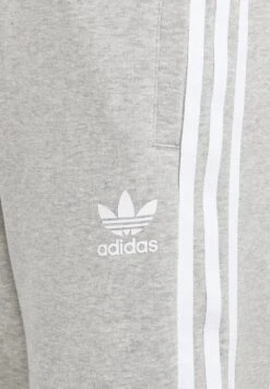 Adidas Originals Short - Medium Grey Heather/White 7 Adidas Originals Short - Medium Grey Heather/White -ASOS eb58dc3c2c6c4e0c815ed2f561c19ff9