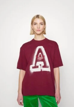 Adidas Originals Logo - T-Shirt Imprimé - Shadow Red -ASOS ebacfcb5a2f749e4a10f158b2e56cc42