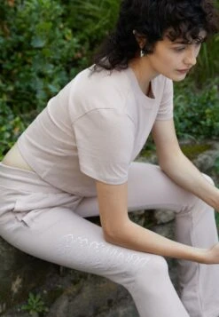 Adidas Originals Open Hem - Pantalon De Survêtement - Ash Pearl 10 Adidas Originals Open Hem - Pantalon De Survêtement - Ash Pearl -ASOS ebb0dd76c49e4273932ea305b054935f