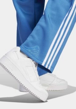 Adidas Originals Sst Tp Os - Pantalon De Survêtement - Blue Bird -ASOS ec4ff0364fe74d87915d7d72ba2bab32