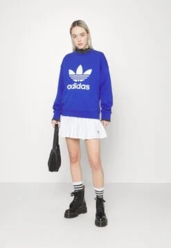 Adidas Originals Trefoil Crew - Sweatshirt - Semi Lucid Blue -ASOS ee754c1deaa44c5a978f6e01963ae8e2