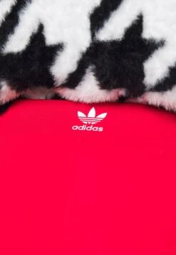 Adidas Originals Classics 3 Stripes Tight - Legging - Better Scarlet -ASOS eef1365b254d479f923f9bfc20dc1ac0