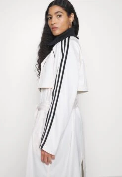 Adidas Originals Always - Trench - White -ASOS f17381dfd25b41868b229debd7b9ed70