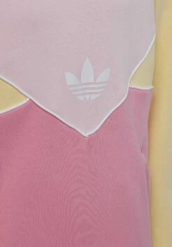 Adidas Originals Sweat À Capuche - Clear Pink Almost Yellow Bliss Pink -ASOS f6eaa9a1ff0d433aa127c8794129672f