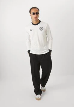 Adidas Originals DEUTSCHLAND DFB 125 ANNIVERSARY JERSEY LONGSLEEVE - T-shirt à Manches Longues - Cloud White/black -ASOS fab8aa4831c94c5eaed9d6c243478935