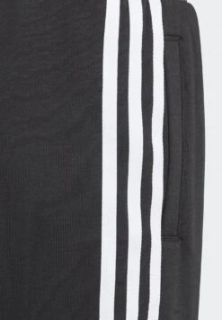 Adidas Originals Short - Black/White 7 Adidas Originals Short - Black/White -ASOS fe39a22d14c044e6bea3d73183b69898