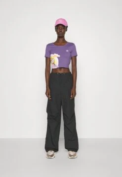 Adidas Originals Short Tee - T-Shirt Imprimé - Tech Purple -ASOS ff8e47d9deef45a6a9d4d92b6c787b44